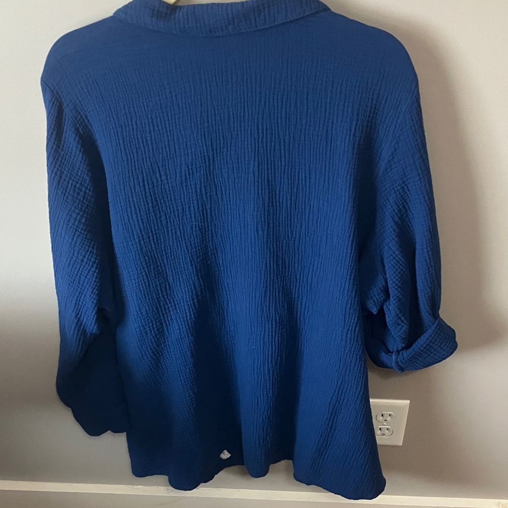 Susan Graver Navy Blouse with White Embroidery - Picture 7 of 7